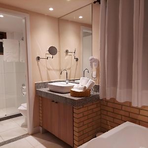 Queen Suite